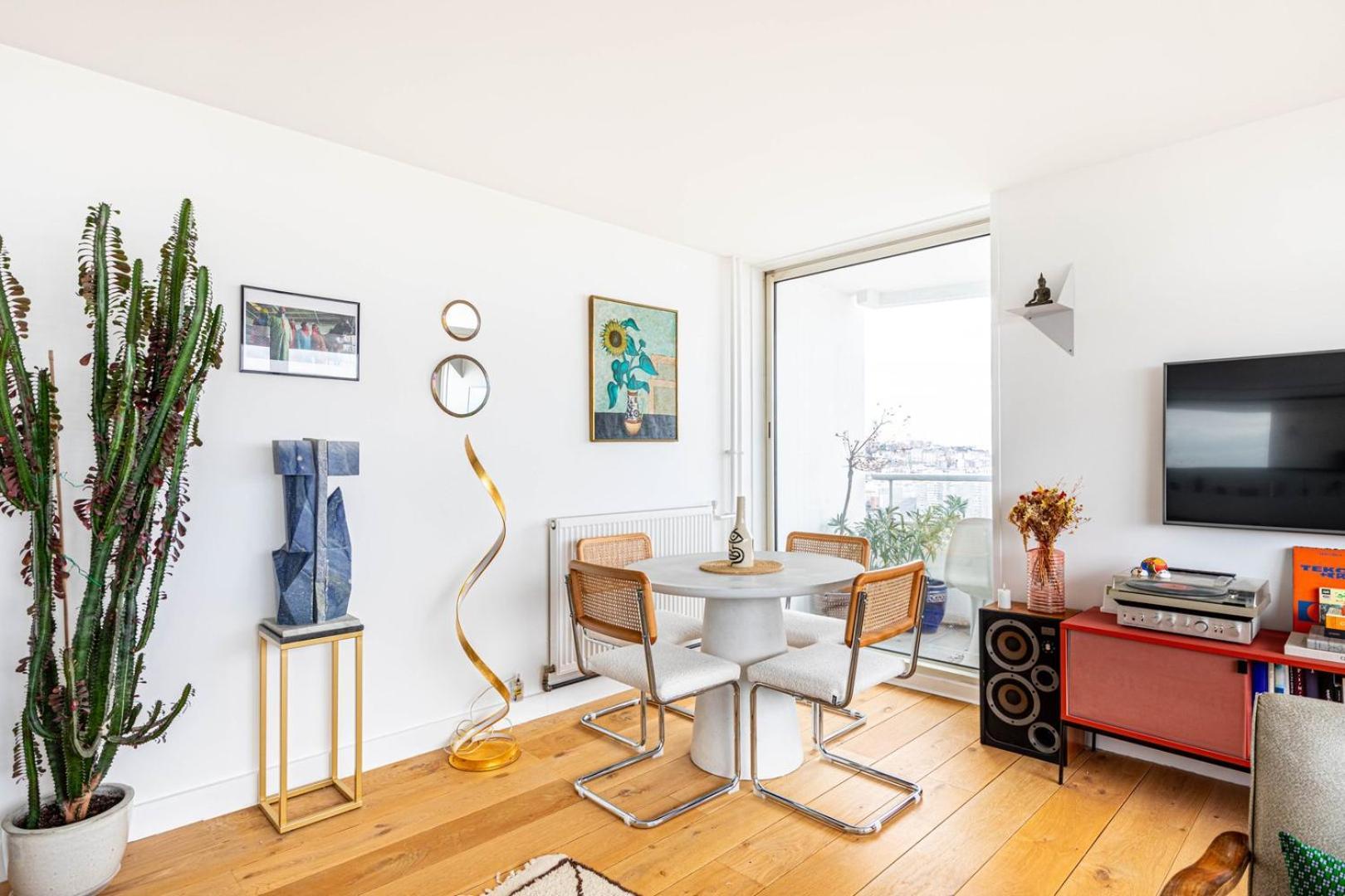 Guestready - High-rise Haven With Attractive Views Parijs