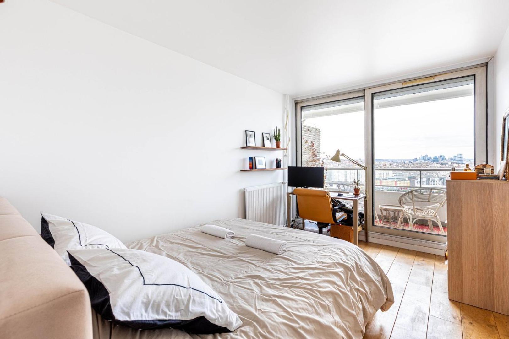 Guestready - High-rise Haven With Attractive Views * Parijs